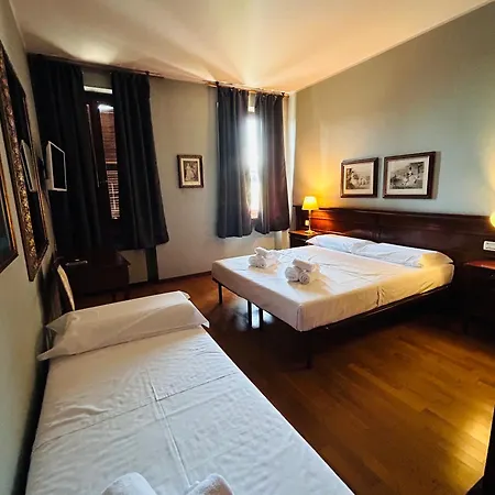 Otel Airport Merica