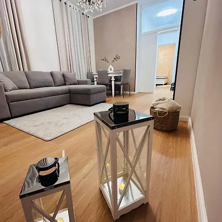 Airport Merica Otel 2*
